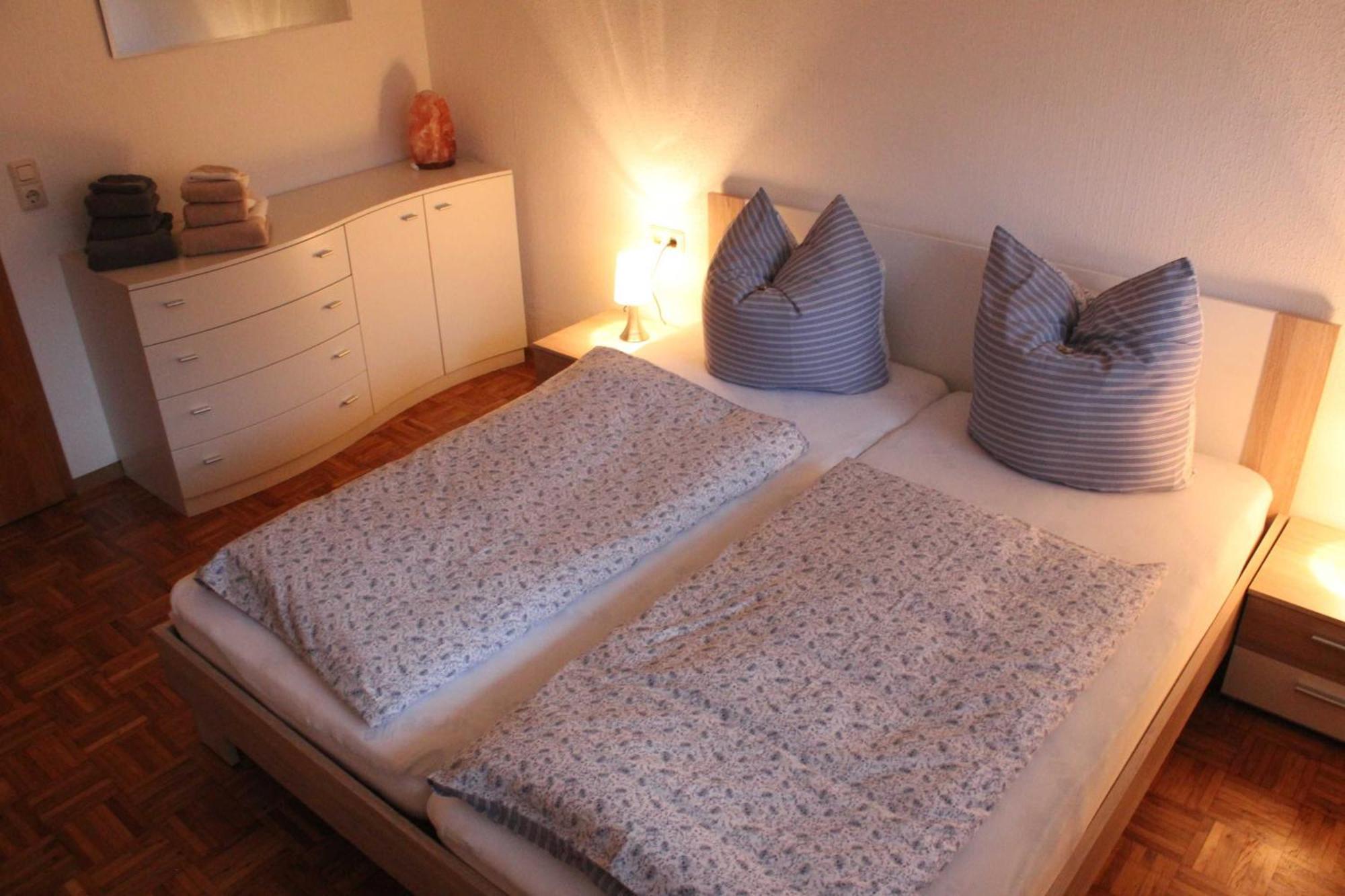 Ferienwohnung Domes-Kreuzer Bad Zwesten Buitenkant foto